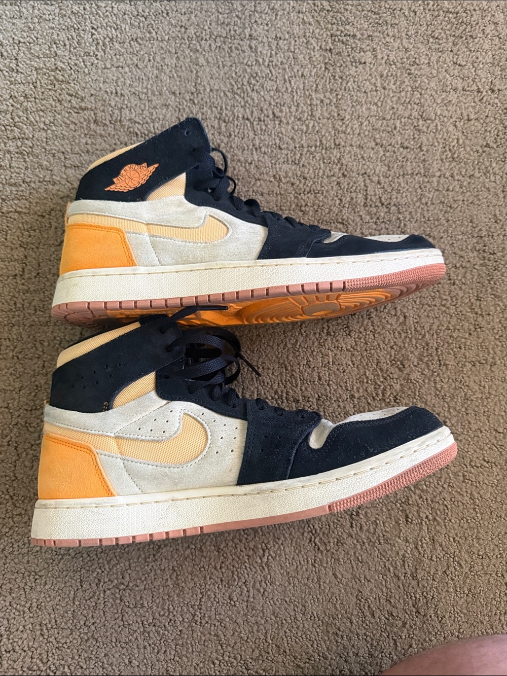 Nike Air Jordan 1 Mid - black, Orange, Cream size 11 - Picture 4 of 4